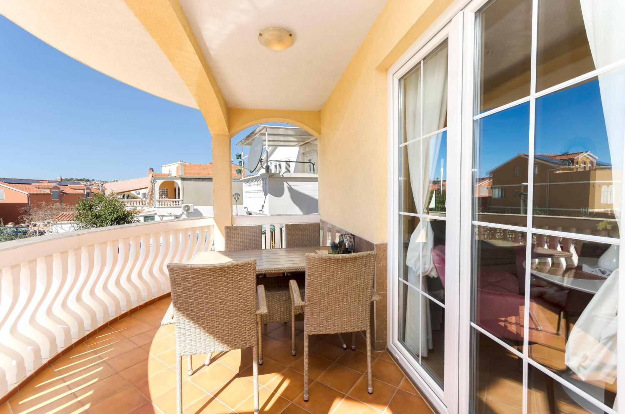 Apartment Ani Водице Екстериор снимка